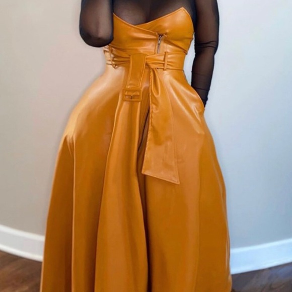 PU Leather High Waist Asymmetrical Zipper Design Skirt - Picture 2 of 5